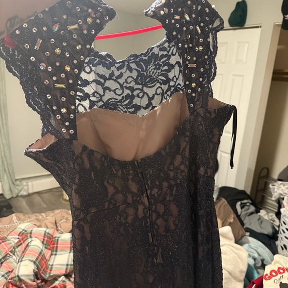 City Triangles Navy Lace Prom Dress - Picture 2 of 4